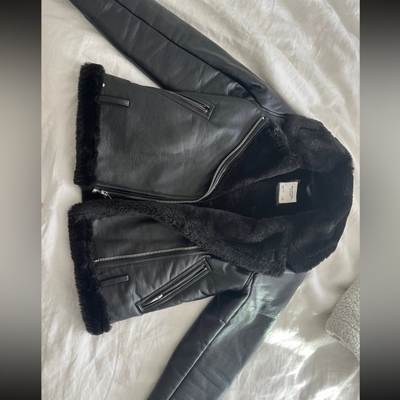 Leather Jacket - Picture 2 of 6